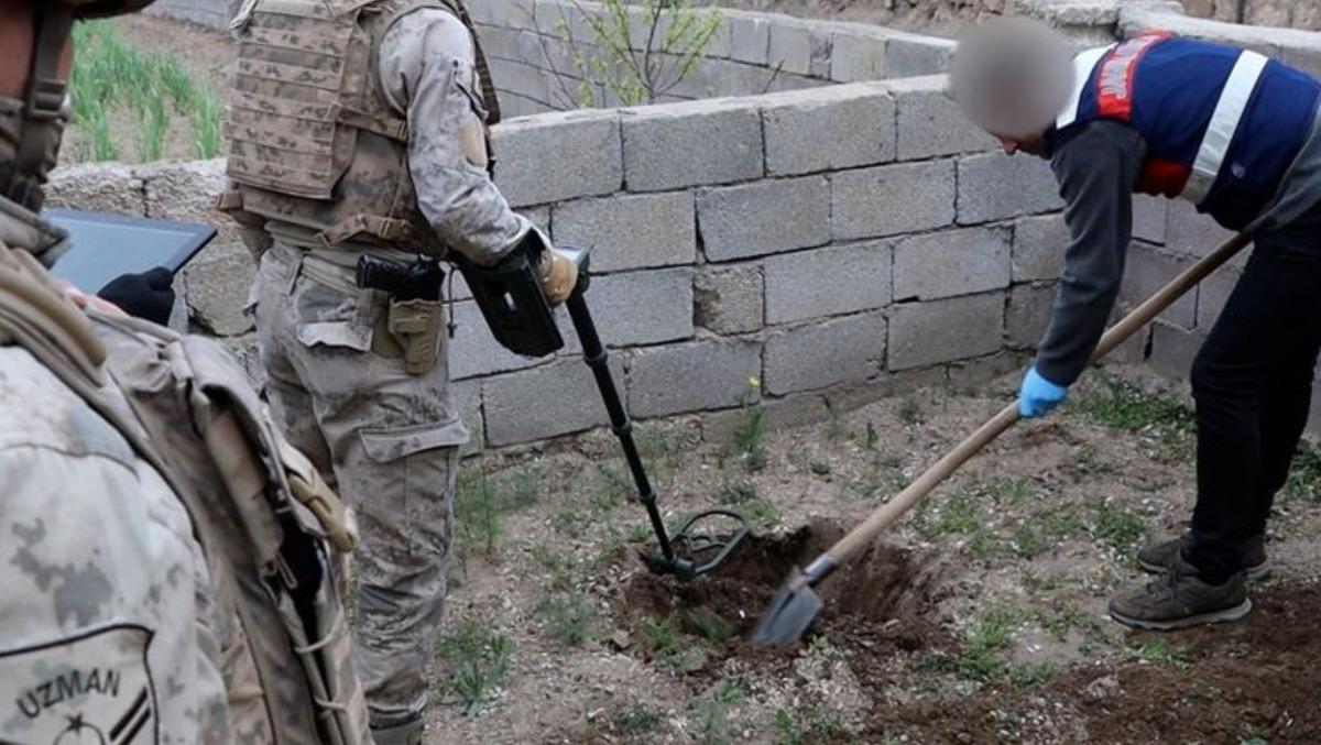 Bir faili me&ccedil;hul cinayet daha aydınlatıldı! Bakan G&uuml;rlek:  Cinayetin ger&ccedil;ek faili tutuklandı  5