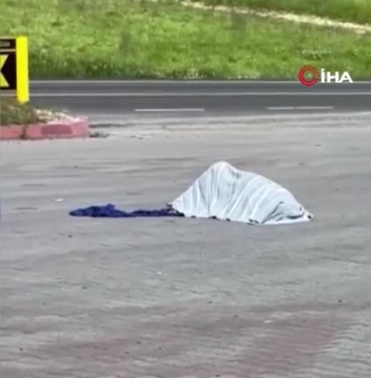 Mersin de katliam! 4 kişiyi &ouml;ld&uuml;rd&uuml;: İşte saldırı anı 1