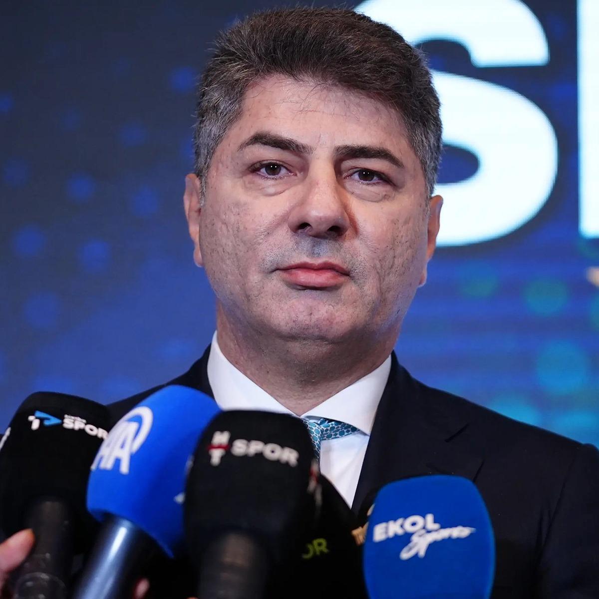 Hakan Safi den Aziz Yıldırım’a gönderme! Fenerbahçe de seçim yarışı alev aldı 1