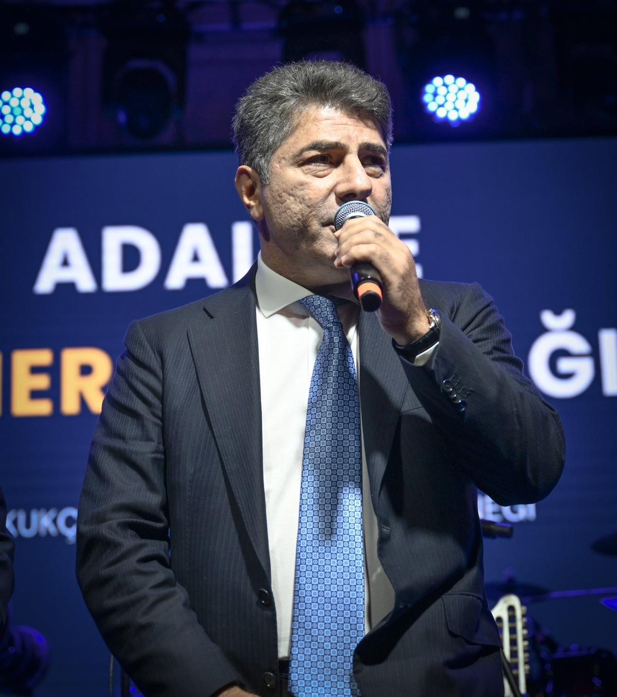 Hakan Safi den Aziz Yıldırım’a gönderme! Fenerbahçe de seçim yarışı alev aldı 3