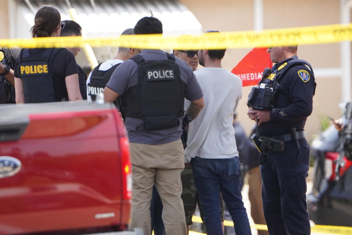 ABD de San Diego İslam Merkezi ne silahlı saldırı d&uuml;zenlendi 2