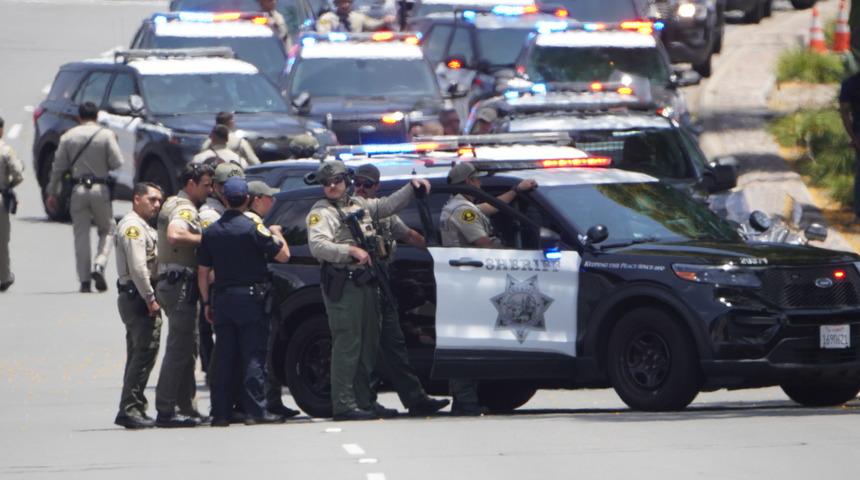 ABD'de San Diego İslam Merkezi'ne silahlı saldırı d&uuml;zenlendi