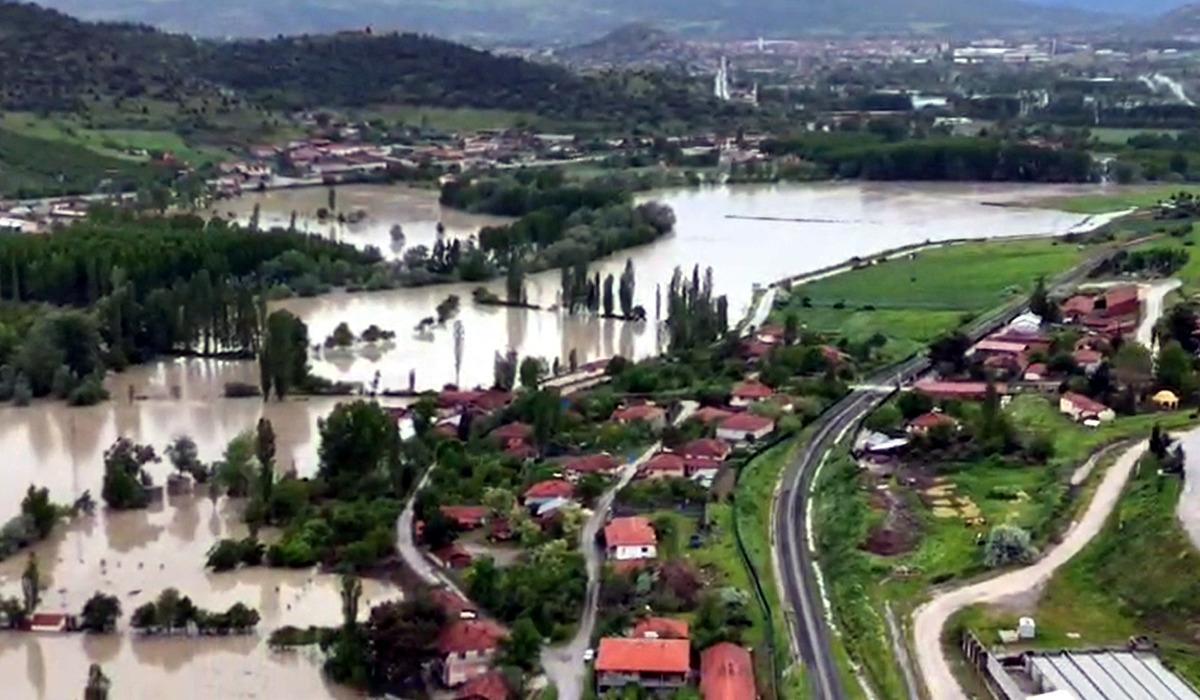 Baraj doldu taştı, 15 mahalle ve 7 köy tahliye edilmeye başlandı 1