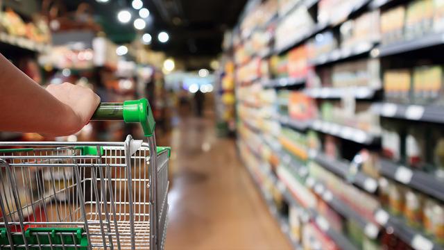 Marketlerde yeni dönem: Ayrı reyonlarda satılacak! 81 ile talimat
