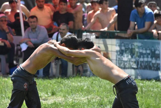 Konya da  Yağlı Pehlivan G&uuml;reşleri  1