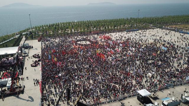 Havadan fotoğraflarla Maltepe Miting Alanı'ndaki 1 Mayıs kutlaması