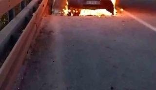 Otobanda seyir halindeki cip alev alev yandı