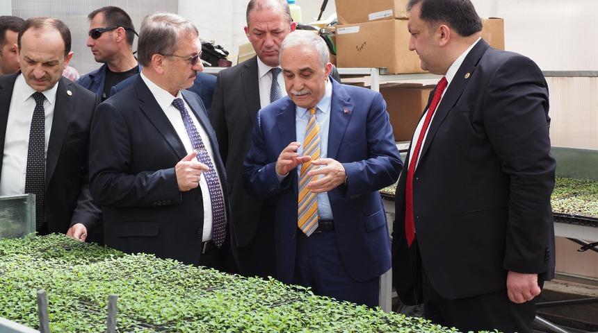 Bakan Fakıbaba çay taban fiyatını değerlendirdi: Üreticiye ne versek azdır (2)