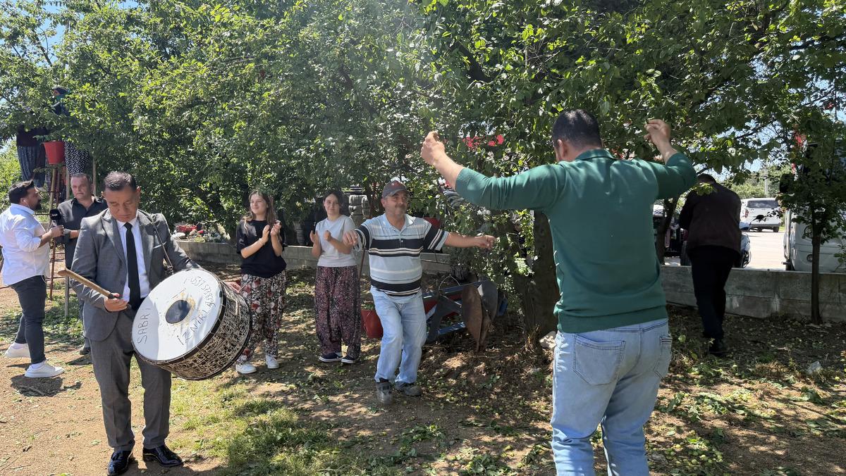 Ge&ccedil;en yıla g&ouml;re 4 kat artınca g&ouml;bek atarak &ccedil;alıştılar 8