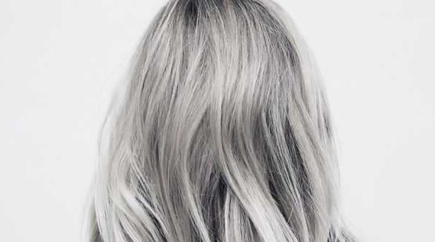 Beyazları kapatmak için yeşil ceviz kabuğu kullanın ve olanları görün