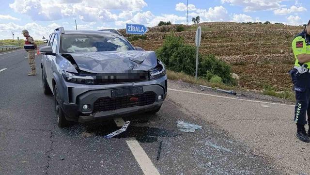 Mardin’de iki otomobil çarpıştı: 4 yaralı