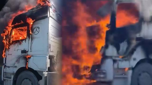 İstanbul'da TIR alev alev yandı