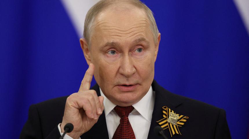Rusya Devlet Başkanı Putin resmi ziyaret i&ccedil;in Pekin'e ulaştı