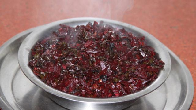 Belinizi incelten mükemmel karışım: Tarçınlı hibiskus çayı