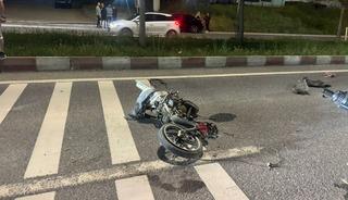 Bilecik'te otomobille motosikletin &ccedil;arpıştığı kazada 1 kişi yaralandı