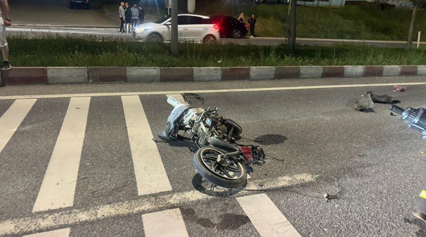 Bilecik'te otomobille motosikletin &ccedil;arpıştığı kazada 1 kişi yaralandı