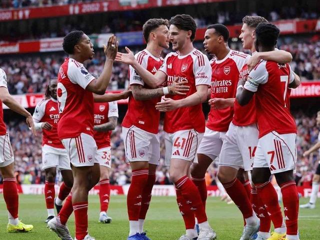 Arsenal 22 yıl sonra şampiyon oldu, sosyal medya karıştı! "Bunlar bu gazla..."