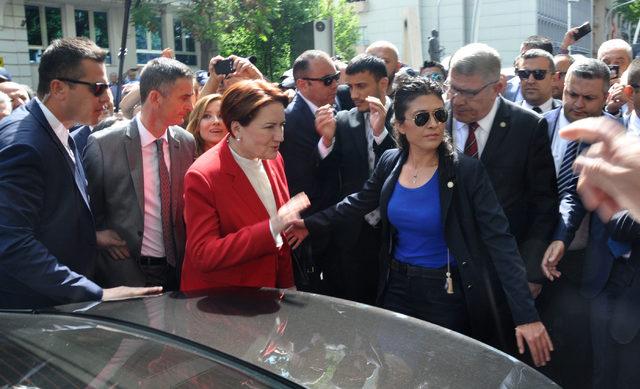 Meral Akşener'den cumhurbaşkanı adaylığı için YSK'ya başvuru