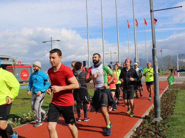 940 &uuml;yesi bulunan Karşıyaka One Team bu sene de Wings For Life&lsquo;da