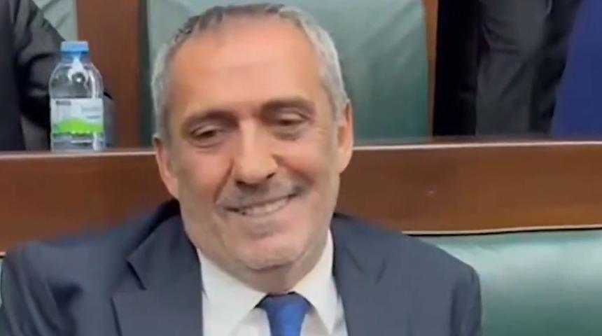 AK Parti Grup Toplantısı'nda Yavuz Bing&ouml;l s&uuml;rprizi: Uzak kalamıyorum!