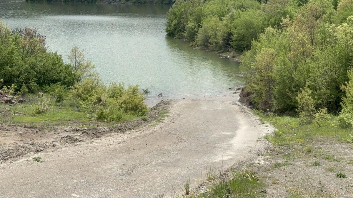 Kuraklıkta ortaya çıkmıştı! Dolan baraj yolu tekrar yuttu 1