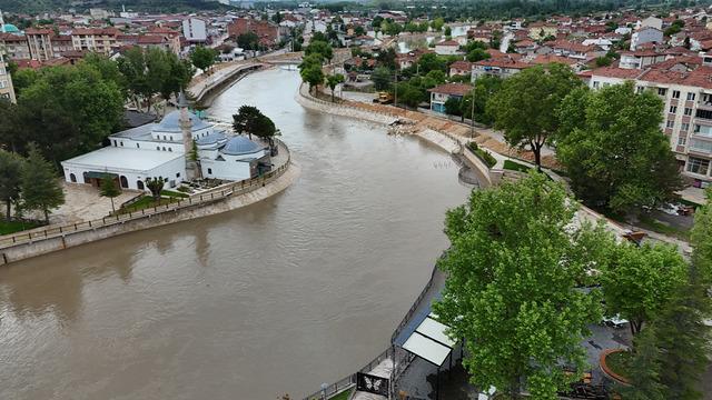 İki gündür teyakkuzdalar: 15 mahalle ve 7 köy boşaltılıyor!