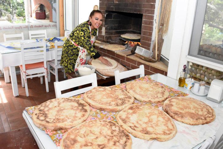 Safiye Soyman evinin kapılarını açtı G2