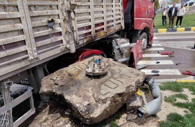 Van&rsquo;da trafik kazası: 1 yaralı 4