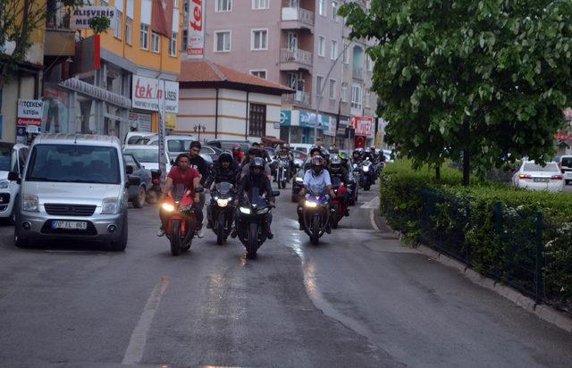 Motosiklet tamircisi, motosiklet konvoyuyla son yolculuğuna uğurlandı