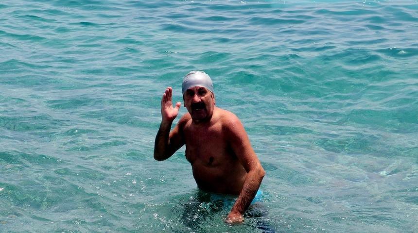 Antalya'da sahili karıştıran olay! 'Geri zekâlı, ölürsem ölürüm'