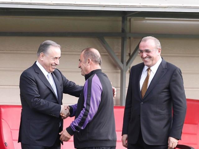 G.Saray'dan UEFA ve transfer m&uuml;jdesi