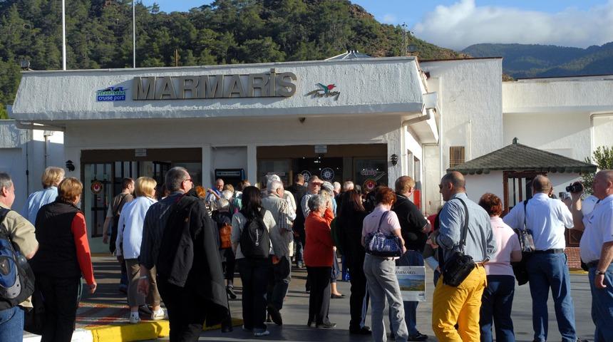 Yunan adalarına Marmaris'ten 'kapı vizesi' başladı
