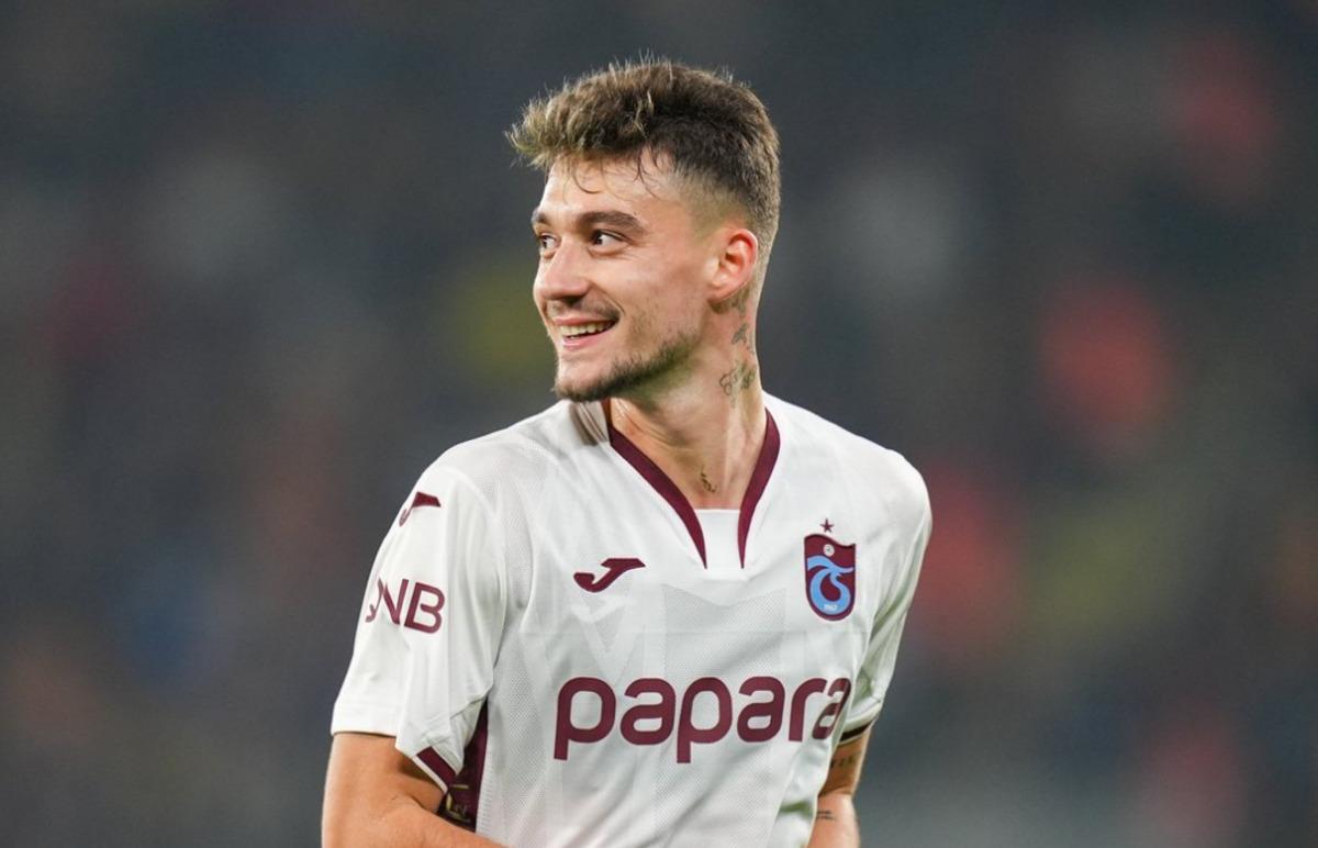 Trabzonspor, Ernest Muçi yi resmen açıkladı 1