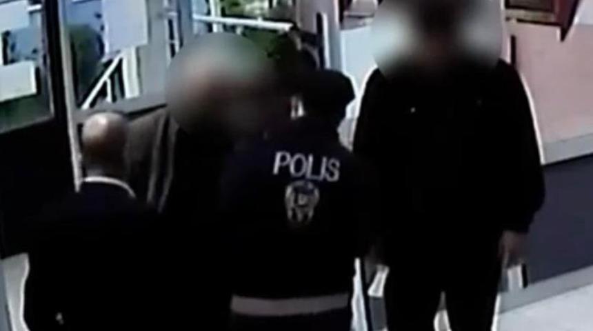 &Ouml;zel d&uuml;zenekle ehliyet sınavıra girmeye hazırlanan 2 kişi yakalandı