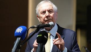Aziz Yıldırım'dan teknik direkt&ouml;r ve santrfor m&uuml;jdesi
