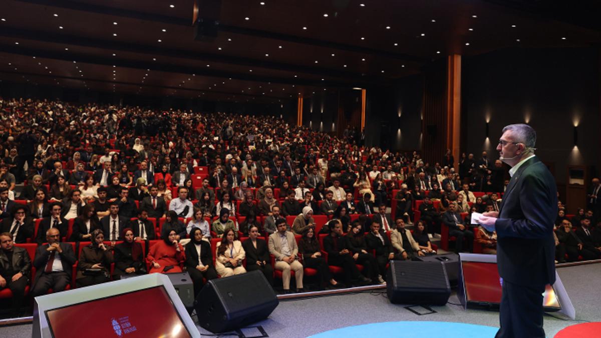 İletişim Başkanı Duran: "Algoritmalar tarafından yönlendirilmeyeceğiz" 4