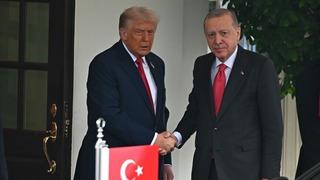 Cumhurbaşkanı Erdoğan ile Trump arasında ateşkes görüşmesi