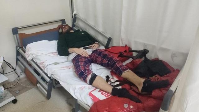 Türk Örümcek Adam yılan otu nedeniyle hastanelik oldu