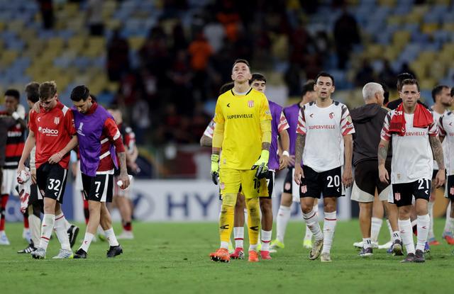 Bu gol sonrası Estudiantes taraftarları Muslera'yı ağır eleştirdi