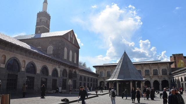 1091'den beri fark edilmedi! Ulucamii'deki boşlukların arkasından bakın ne çıktı