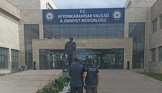 FET&Ouml;&rsquo;den 6 yıl 3 ay hapis cezasıyla aranan şahsı polis yakaladı