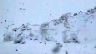 Hakkari’de mayıs ayında kar yağışı