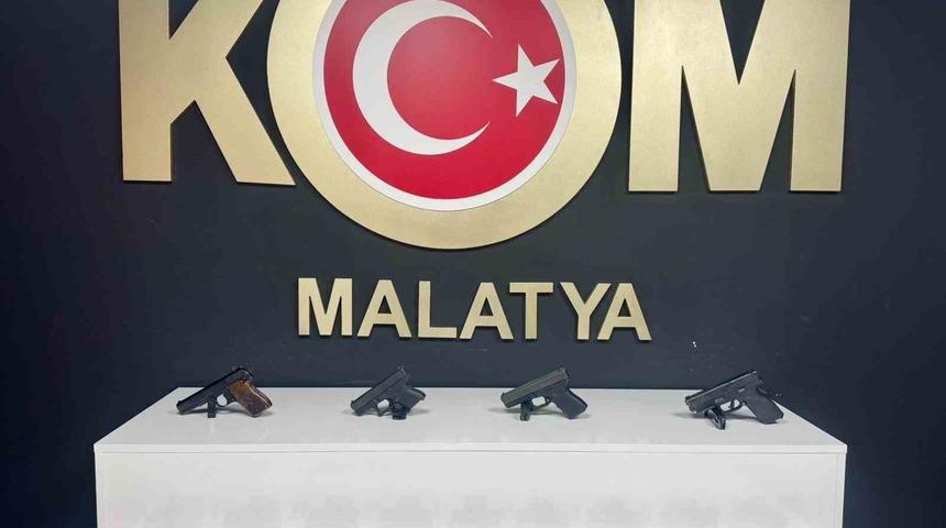 Malatya&rsquo;da uyuşturucu ve silah operasyonu