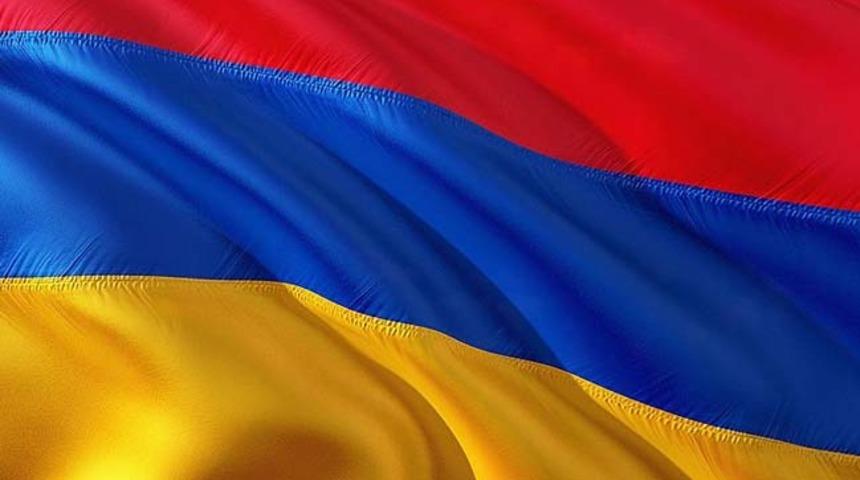 Ermenistan'da bir bankada ateş açıldı! 1 ölü, 2 yaralı