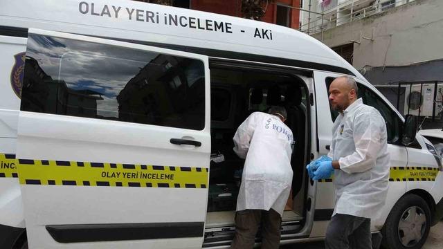 2 gündür işe gitmeyen havalimanı çalışanı evinde ölü bulundu 4