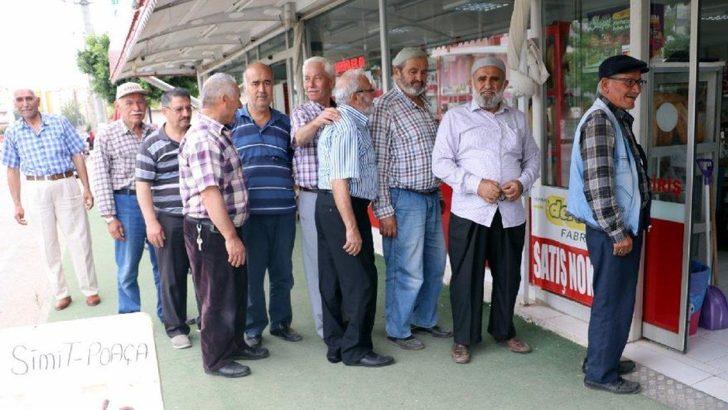 Antalya'da haksız rekabet kararına protesto! Ekmek fiyatları daha da ucuzladı G1