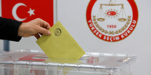 Canlı yayında erken se&ccedil;im s&ouml;zleri! Sonbaharı işaret etti