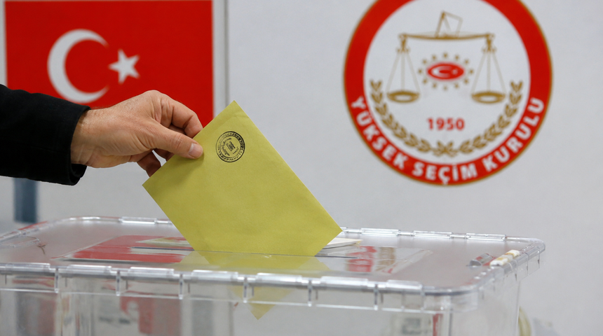 Canlı yayında erken se&ccedil;im s&ouml;zleri! Sonbaharı işaret etti