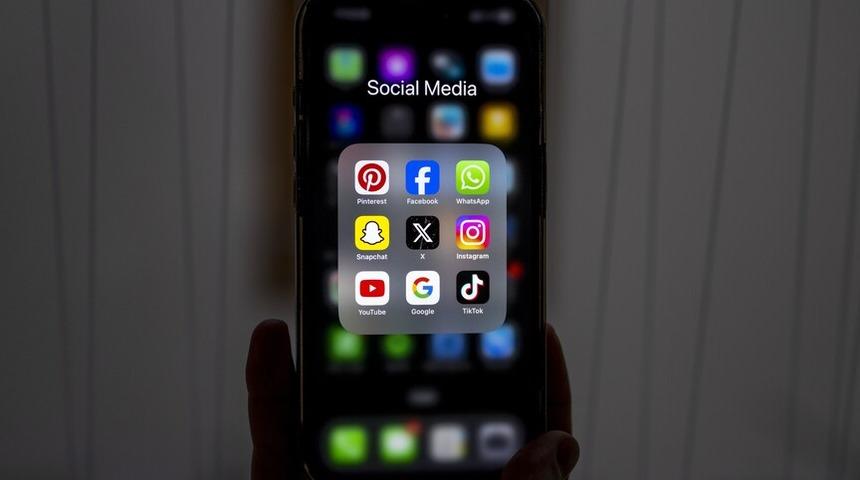 Avrupa'daki t&uuml;ketici derneklerinden şikayet! Google, Meta ve TikTok...