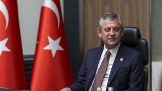 Özgür Özel'den baskın seçim iddialarıyla ilgili açıklama:  Getirsinler sandığı...